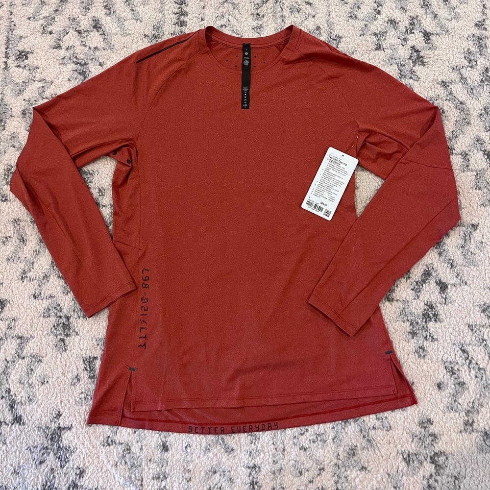 BNWT Mens Lulu “Textured Training Long Sleeve” sz Large Heathered Aztec Brick